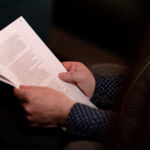 "Wer andere in die Grube lockt"